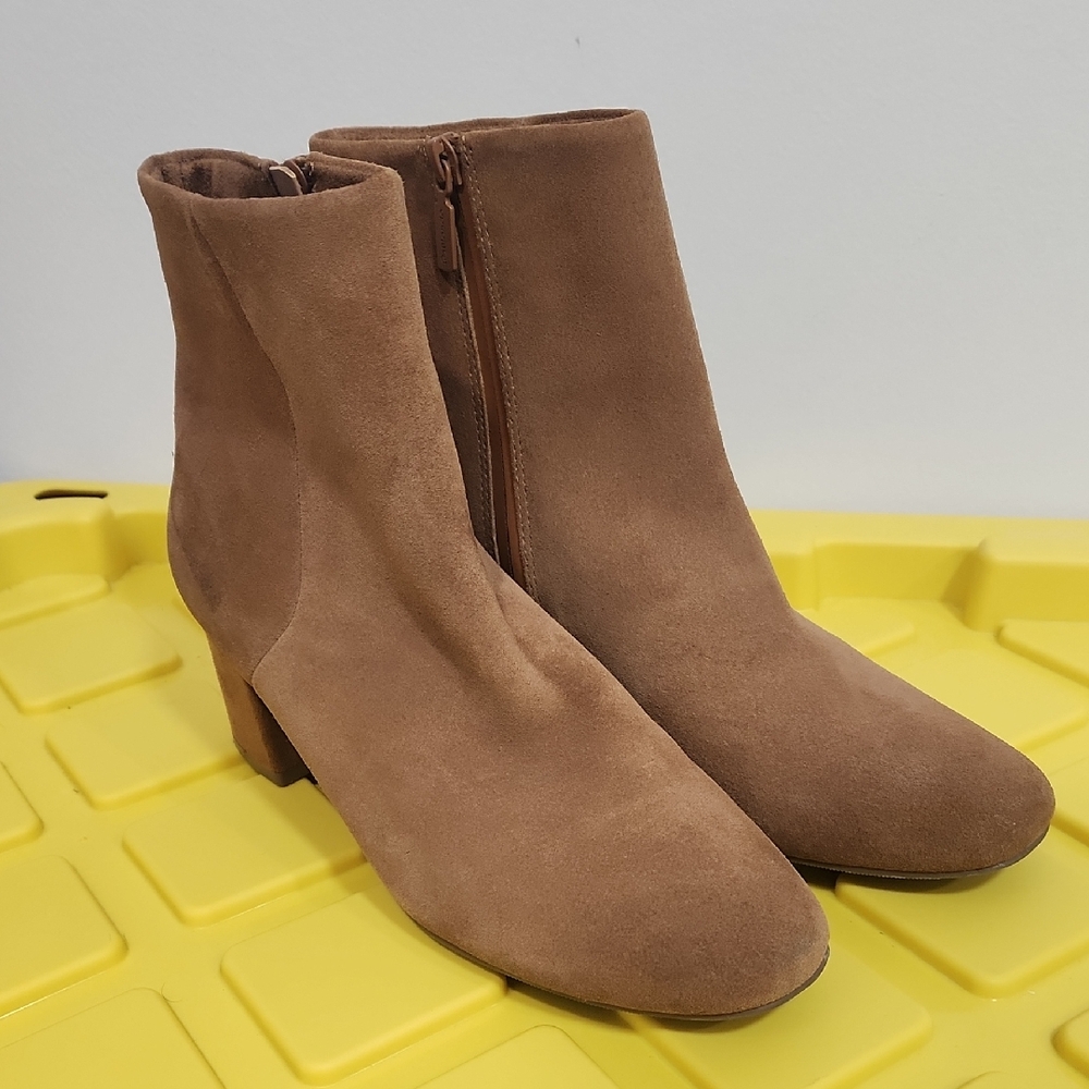 Blondo Brown Suede Ankle Booties